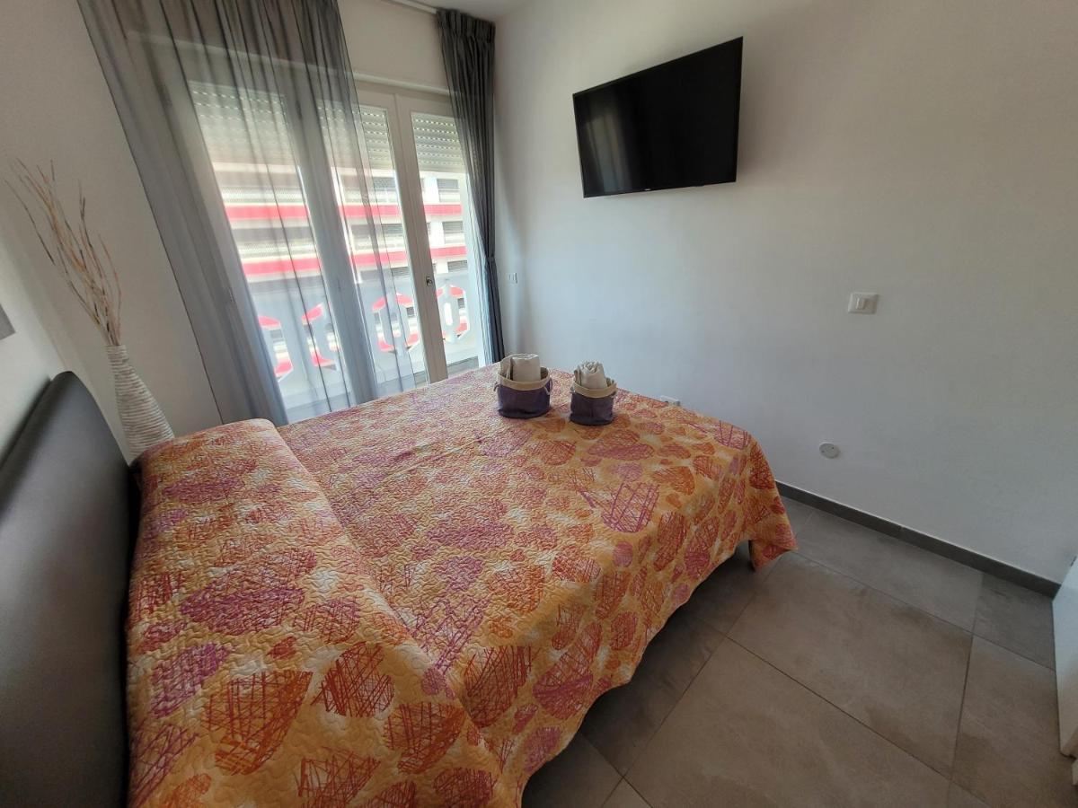 Rosato Mum Apartment ลินญาโน ซับเบียโดโร ภายนอก รูปภาพ